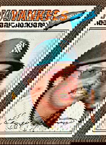 1977 Topps Reggie Jackson #10