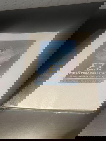 1982 Topps E.T. Extra Terrestrial Movie Complete Set 1-87 in binder NM