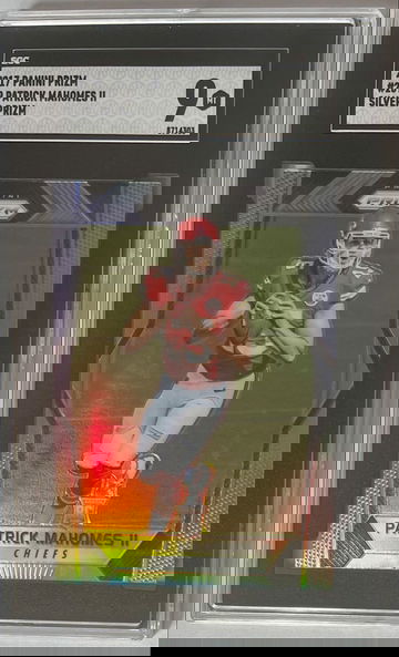 2017 Panini Prizm Patrick Mahomes SGC 9