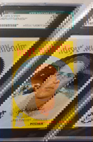 Hoyt Wilhelm 1959 Topps #349 SGC 70