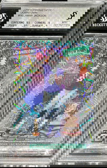 2018 Optic Downtown Lamar Jackson Rookie BGS 9