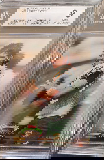 1992 Topps Stadium Club Brett Favre #683 2nd Year BGS 9