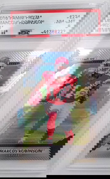 2016 Panini Prizm Demarcus Robinson #224 Prizm PSA 8 NM-MT