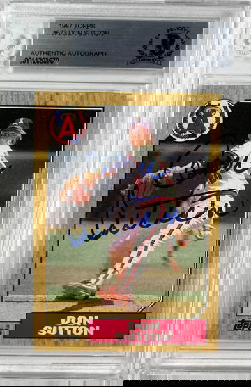 1987 Topps Don Sutton Autograph BGS Authenticated