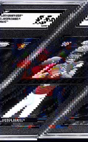 2024 Panini Prizm #3 Jayden Daniels Prizmatic SGC 9.5