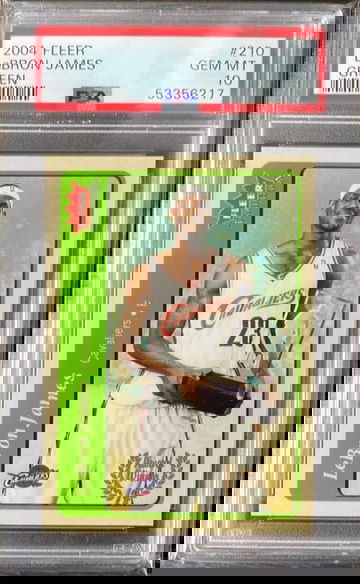 2004 Fleer Lebron James Green #210 PSA 10