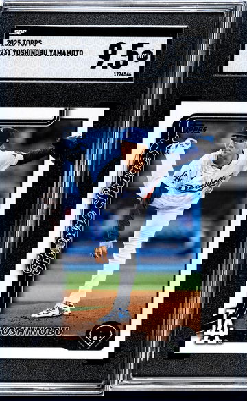 2025 Topps #231 Yoshinobu Yamamoto SGC 9.5