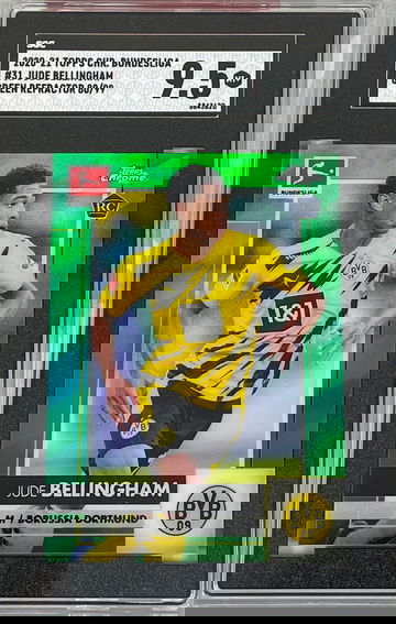 2021 TOPPS CHROME BUNDESLIGA GREEN /99 JUDE BELLINGHAM SGC 9.5
