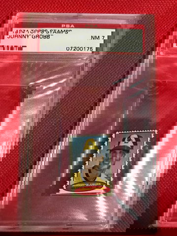 1974 Topps Stamps Johnny Grubb PSA NM7