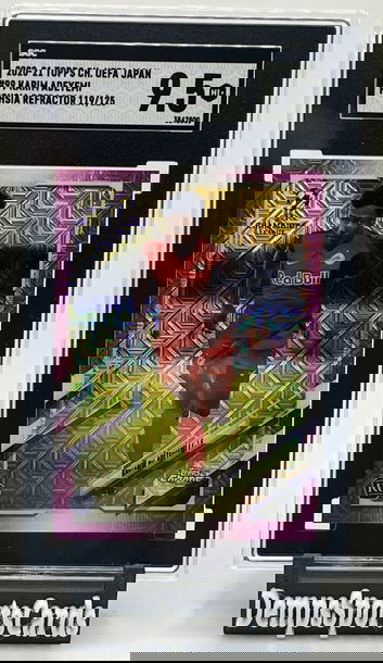 2020 Topps Chrome UEFA Japan RC Karim Adeyemi Fuchsia Refractor /125 SGC 9.5 RC