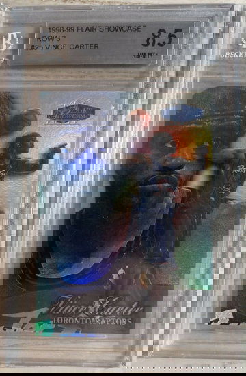 1998-99 Flair Showcase Row 3 Vince Carter ROOKIE RC #25 BGS 8.5