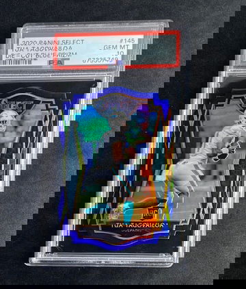 2020 Panini Select Tua Tagovailoa Die Cut Blue Prizm Rookie PSA 10