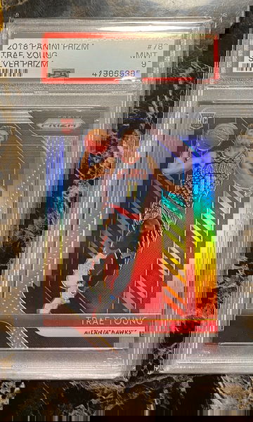 2018 panini prizm Trae young silver prizm #78 mint 9 psa
