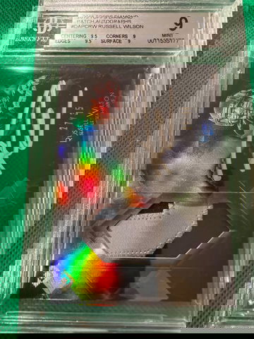 2015 topps diamond Russell Wilson on card auto patch 27/35 bgs 9 10 auto