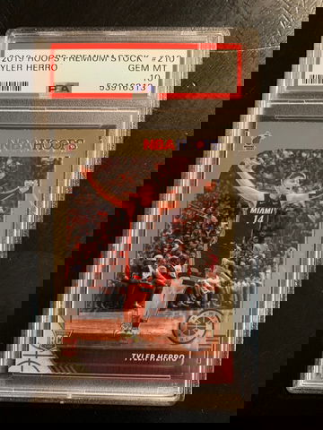 2019 Hoops Premium stock Tyler Herro PSA10 Gem Mint