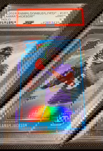 2018 Optic Holo Lamar Jackson PSA 9 