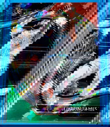 2021 Select Basketball LeBron James Court side Red White Green Cracked Ice #223