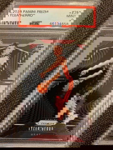 Psa 9 2019-20 Tyler Herro Prizm