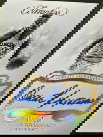 2019 Flawless Oscar Robertson /10 Auto