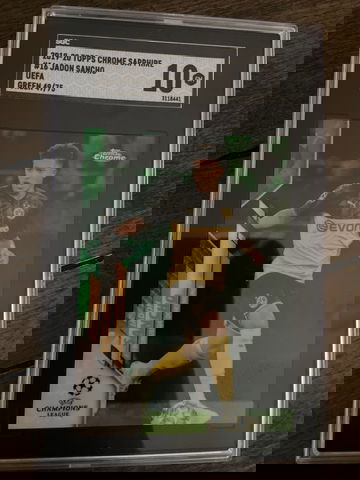 Jadon Sancho SAPPHIRE 2019 Topps Chrome UCL #16 Emerald /75 SGC 10 Man U