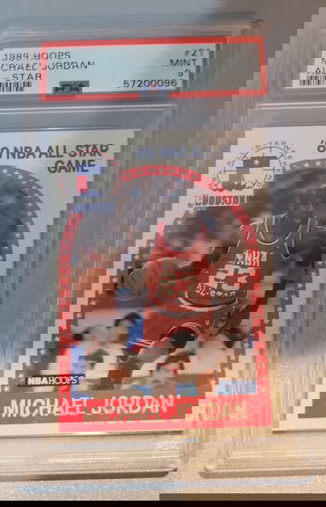 1989 Hoops Michael Jordan psa9