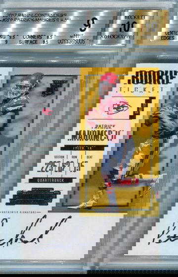 2017 Panini Contenders Patrick Mahomes BGS 9 auto 10