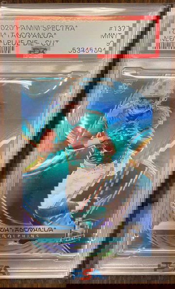 Tua Tagovailoa Rookie 2020 Spectrum Neon Blue Die-Cut /50 PSA 9