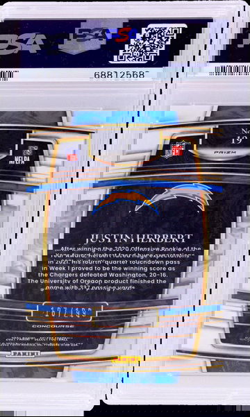 2021 Panini Select Blue Prizm Justin Herbert #19 /199 PSA 9