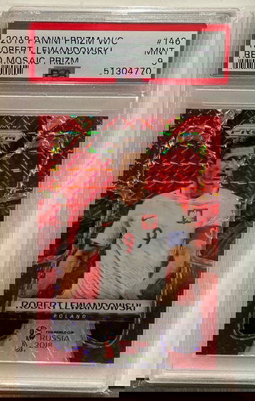 2018 Panini Prizm World Cup Red Mosaic SP Robert Lewandowski PSA 9