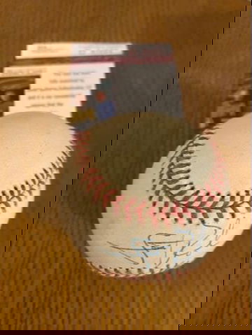 Scott Rolen Signed Autographed Baseball JSA certified.