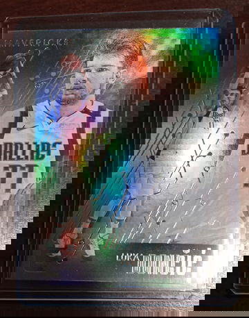 Luka Doncic Essential base