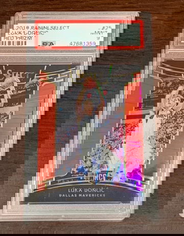2018 Select Luka Doncic Red /199 PSA 9