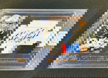 2018 Rob Gronkowski Panini One Bronze Patch Jersey Auto /25 SEALED #165 Copper Jersey Autograph Black White