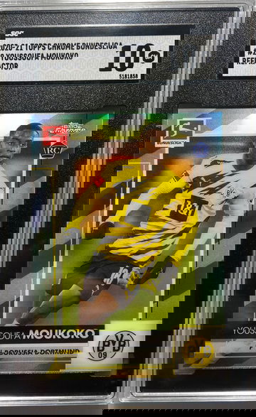 2020 Topps Chrome Bundesliga Refractor Youssoufa Moukoko Rookie SGC 10 GEM MINT!