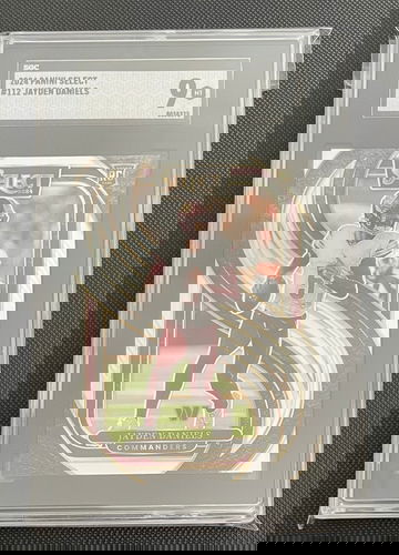 2024 Select Jayden Daniels SGC 9