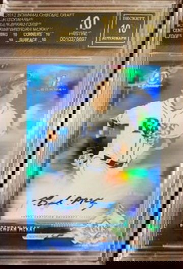 Brendan Mckay 2017  Bowman Chrome Blue Auto BGS 9.5 Black Label