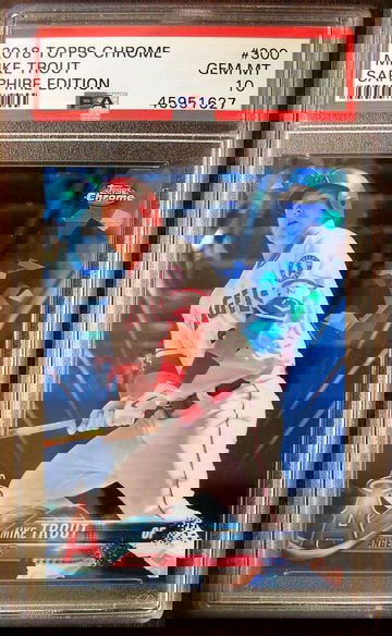 Mike Trout 2018 Topps Chrome Sapphire #300 PSA 10