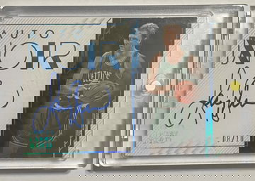 2022-23 Panini Noir Auto Larry Bird color Platinum 8/10 Boston Celtics NBA