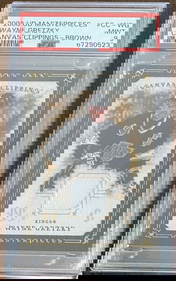 Wayne Gretzky - UD Masterpieces Canvas Clippings - PSA 9