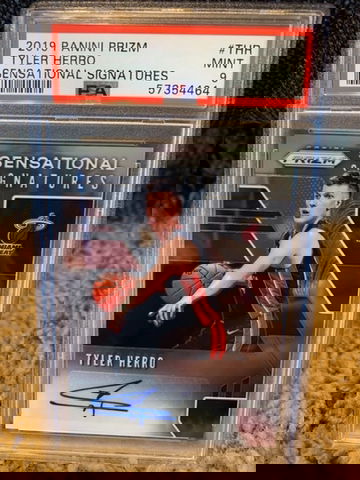 Psa 9 2019 Tyler Herro Prizm Sensational signature auto autograph 