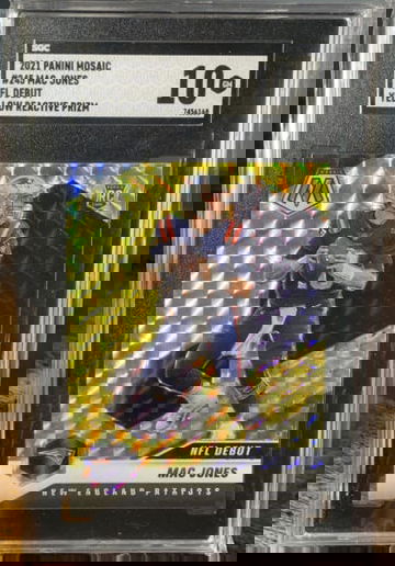 2021 Mosaic Mac Jones NFL Debut Reactive Yellow Prizm Rookie RC #245 SGC 10