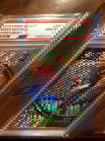 Baker Mayfield Field Level Rookie Copper Prizm /75 PSA 10