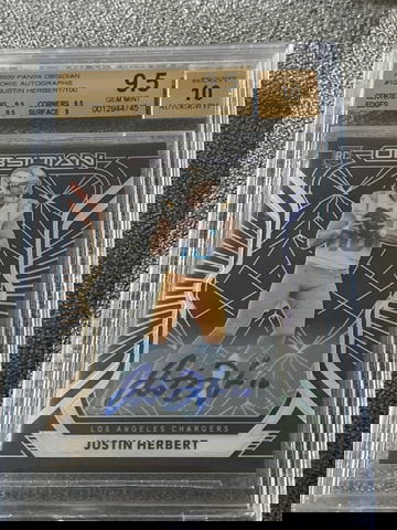 2020 Panini Obsidian  Justin Herbert Rookie Autograph #05/150