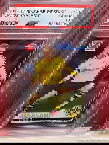2019 Erling Haaland Topps Chrome Rookie Card!  #72. PSA 10!