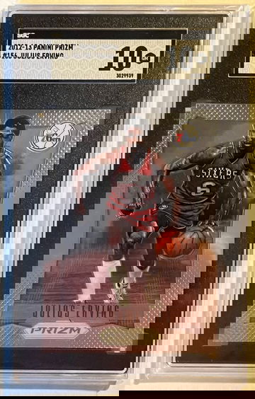 2012-13 Panini Prizm Julius Erving #156 SGC 10 Sixers