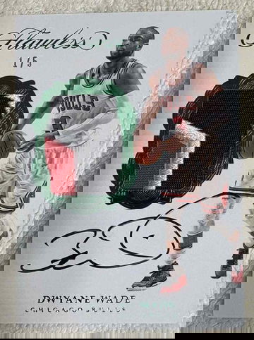  2016-17 PANINI FLAWLESS DWYANE WADE On Card Auto Game Used Patch Emerald 1/5