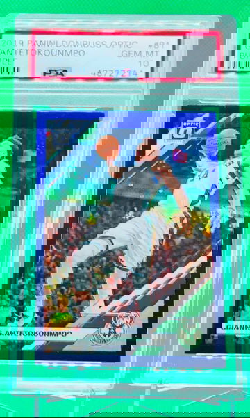 2019 Giannis Antetokounmpo Optic Purple Holo PSA 10