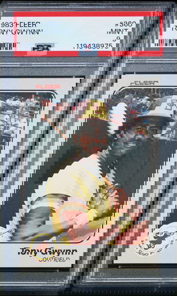 1983 Topps Tony Gwynn #482 Rookie RC PSA 9