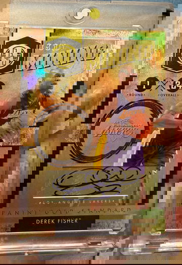 2010 Panini Gold Standard Derek Fisher Gold Mining Signatures Auto /99