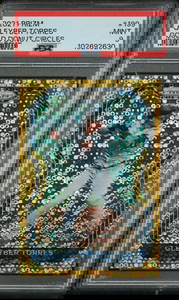 2021 Panini Prizm Gold Donut Circles Gleyber Torres #199 /10 PSA 9